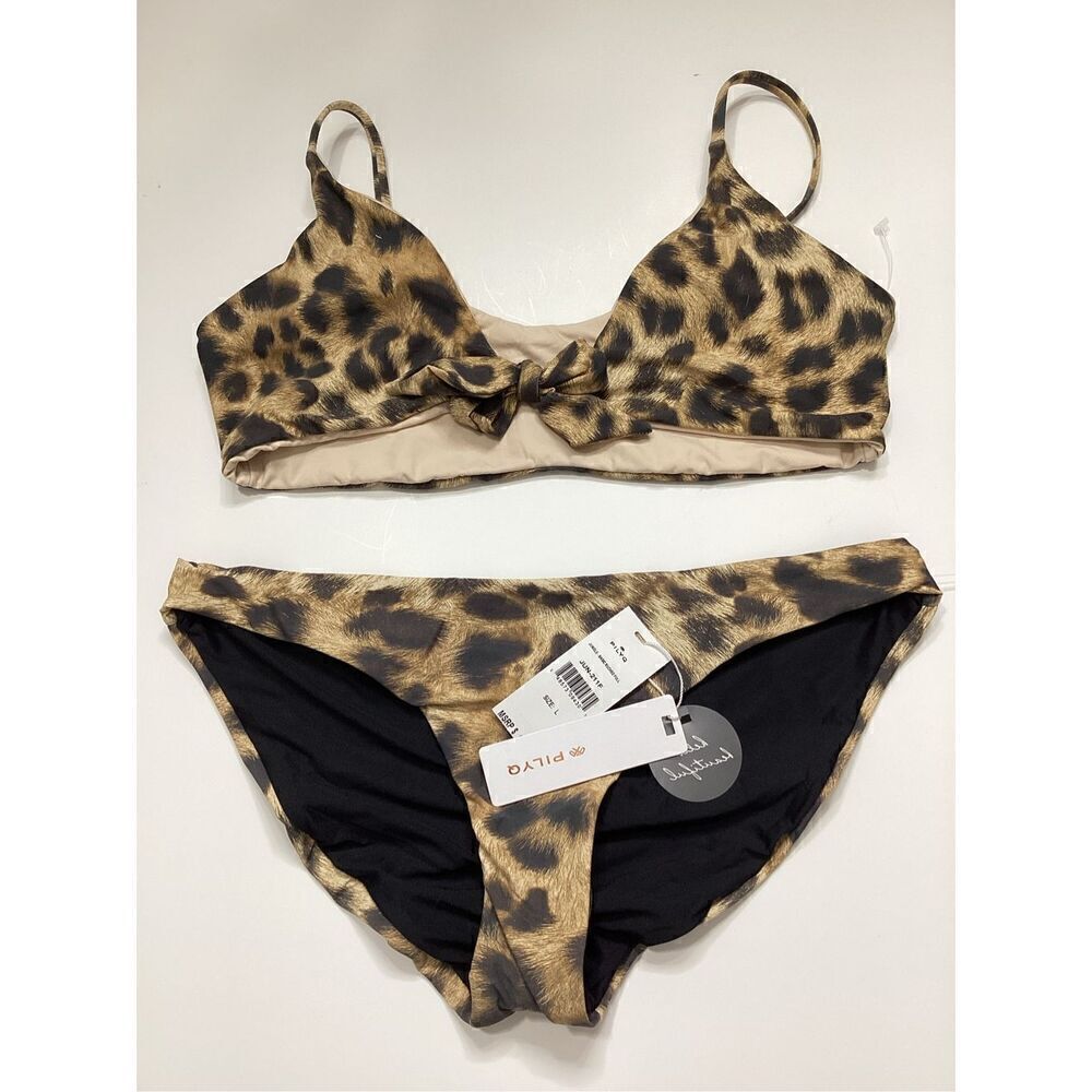 New. Pilyq/PQ Jungle reversible tie front bikini. M-Top/L-bottom. Retails$169 - Picture 12 of 16